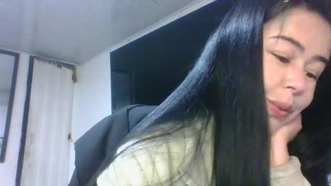 kitty_small69 online show from 3, 7, 2026