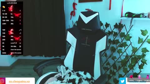 kitty_vaal online show from 8, 2, 2025