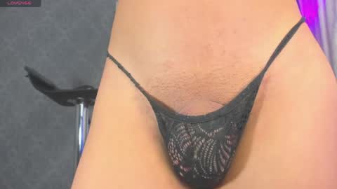 Kendall Saray   online show from 12, 4, 2026