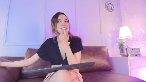 Snapshot of kittybloom_ chatting on 17, 4, 2026 Kitty online show from 17, 4, 2026