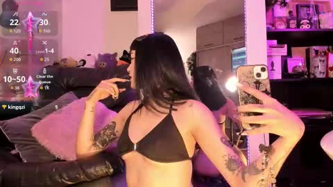 Kitty Goth  online show from 28, 11, 2025