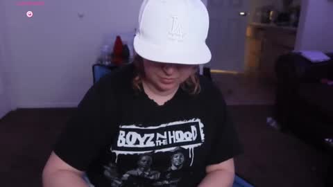 Snapshot of kittykay86 chatting on 13, 2, 2025 Bella Blue BBW online show from 13, 2, 2025