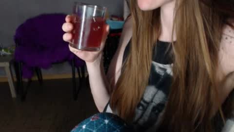 KittyloveMoon online show from 14, 6, 2026