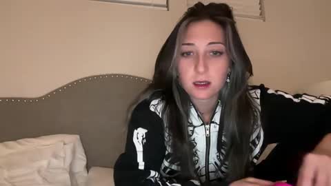 kittypurr79 online show from 20, 12, 2024