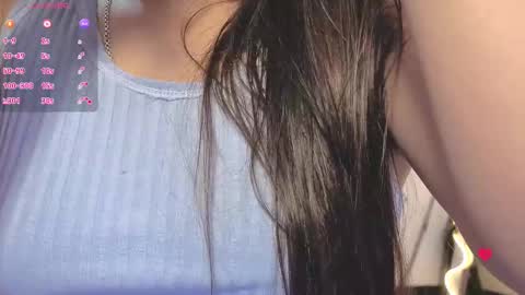 Snapshot of kittystar_tay chatting on 20, 10, 2025 Kitty online show from 20, 10, 2025