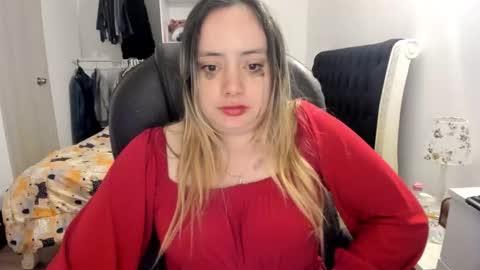 Snapshot of kittywantslove23 chatting on 19, 9, 2025 kittywantslove23 online show from 19, 9, 2025