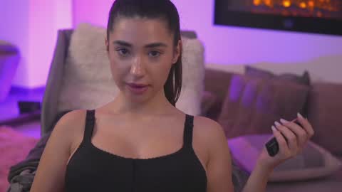 Erika online show from 17, 1, 2025