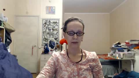 KiuminBerry online show from 20, 2, 2025