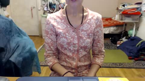 KiuminBerry online show from 27, 9, 2025