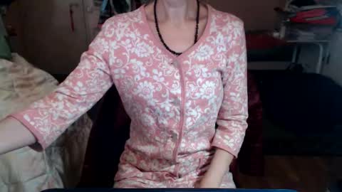 KiuminBerry online show from 9, 10, 2025