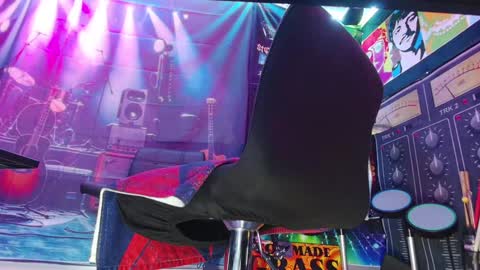 Snapshot of kiveuxmakeu chatting on 25, 12, 2024 kiveuxmakeu online show from 25, 12, 2024