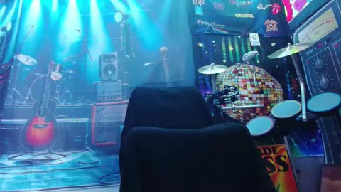 Snapshot of kiveuxmakeu chatting on 28, 2, 2025 kiveuxmakeu online show from 28, 2, 2025