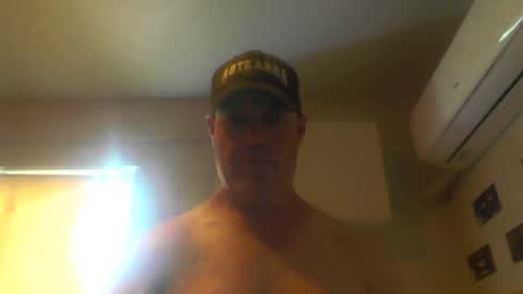 Snapshot of kiwiguy19773 chatting on 3, 2, 2025 kiwiguy19773 online show from 3, 2, 2025