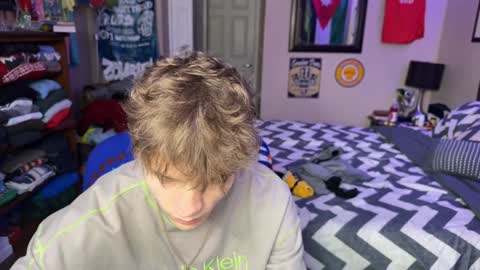 Kyle online show from 4, 2, 2025