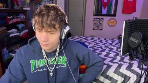 Kyle online show from 6, 2, 2025