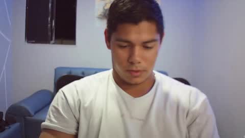 Snapshot of klars_mood chatting on 19, 5, 2026 klars online show from 19, 5, 2026