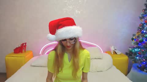 Snapshot of klaryevans chatting on 7, 1, 2025 Klary online show from 7, 1, 2025