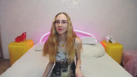 Snapshot of klaryevans chatting on 25, 1, 2025 Klary online show from 25, 1, 2025