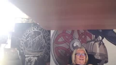 Michelle online show from 18, 2, 2025