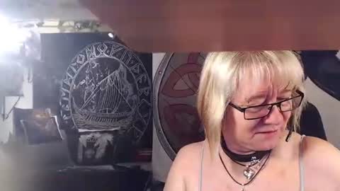 Michelle online show from 24, 2, 2025