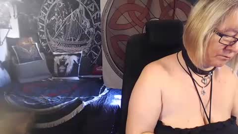 Michelle online show from 10, 3, 2025