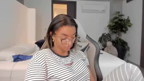 Snapshot of kleogold_1 chatting on 3, 12, 2024 Christina online show from 3, 12, 2024