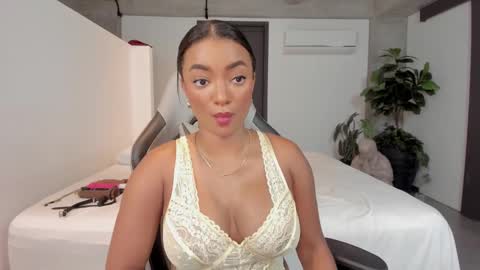 Snapshot of kleogold_1 chatting on 7, 12, 2024 Christina online show from 7, 12, 2024