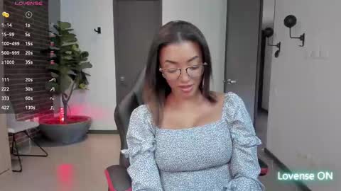 Snapshot of kleogold_1 chatting on 30, 1, 2025 Christina online show from 30, 1, 2025