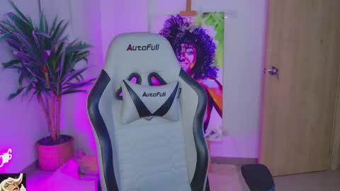 Snapshot of kleogold_1 chatting on 22, 9, 2025 Christina online show from 22, 9, 2025