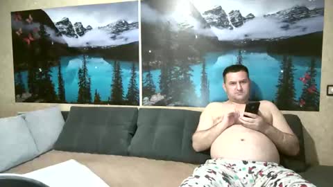 Snapshot of kleosnow chatting on 12, 9, 2025 Kleosnow online show from 12, 9, 2025