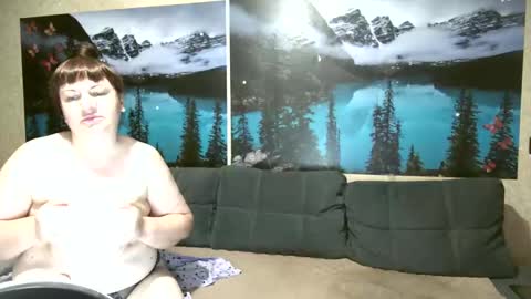 Snapshot of kleosnow chatting on 14, 9, 2025 Kleosnow online show from 14, 9, 2025