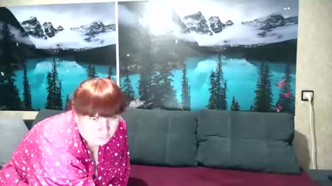 Snapshot of kleosnow chatting on 24, 11, 2025 Kleosnow online show from 24, 11, 2025