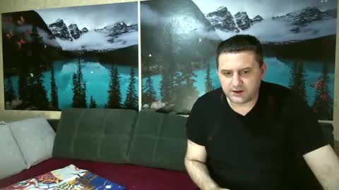 Snapshot of kleosnow chatting on 25, 11, 2025 Kleosnow online show from 25, 11, 2025