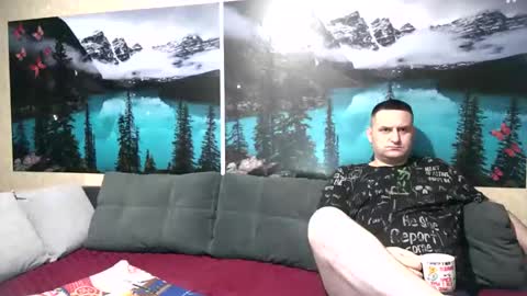 Snapshot of kleosnow chatting on 2, 12, 2025 Kleosnow online show from 2, 12, 2025