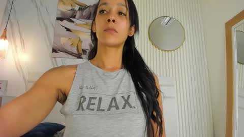 Snapshot of kloeh_star chatting on 18, 12, 2025 Kloeh online show from 18, 12, 2025