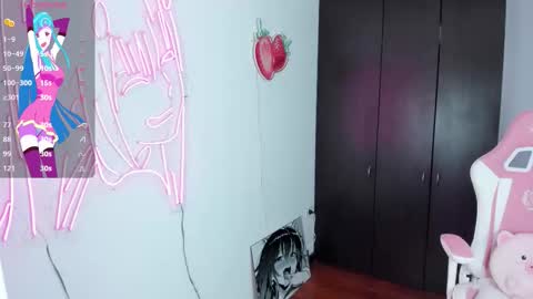 Snapshot of kloeking_ chatting on 19, 9, 2025 kloe online show from 19, 9, 2025