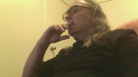 knobout online show from 17, 7, 2026