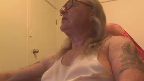 knobout online show from 27, 7, 2026