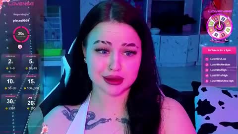 Mia online show from 19, 12, 2024