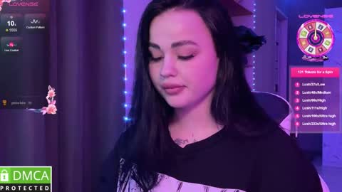 Mia online show from 5, 3, 2025