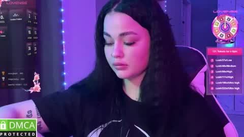 Mia online show from 12, 3, 2025