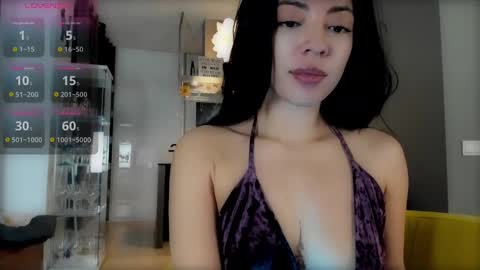 Lisa      online show from 28, 1, 2025