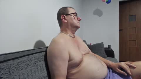 Snapshot of komputer123456789 chatting on 16, 12, 2024 Bogdan online show from 16, 12, 2024