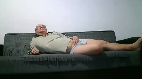 Snapshot of komputer123456789 chatting on 23, 12, 2024 Bogdan online show from 23, 12, 2024