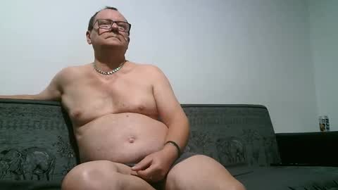 Snapshot of komputer123456789 chatting on 25, 12, 2024 Bogdan online show from 25, 12, 2024