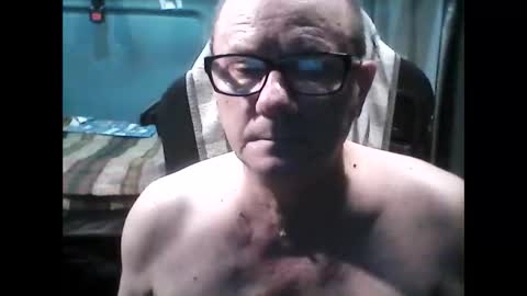 Snapshot of komputer123456789 chatting on 8, 11, 2025 Bogdan online show from 8, 11, 2025