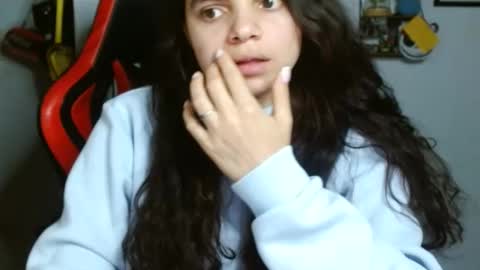 Snapshot of koranikky08 chatting on 10, 12, 2024 Karoll online show from 10, 12, 2024