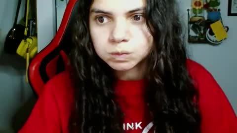 Snapshot of koranikky08 chatting on 18, 12, 2024 Karoll online show from 18, 12, 2024