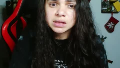 Snapshot of koranikky08 chatting on 21, 12, 2024 Karoll online show from 21, 12, 2024