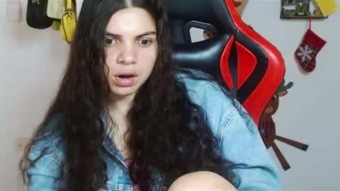 Snapshot of koranikky08 chatting on 24, 12, 2024 Karoll online show from 24, 12, 2024